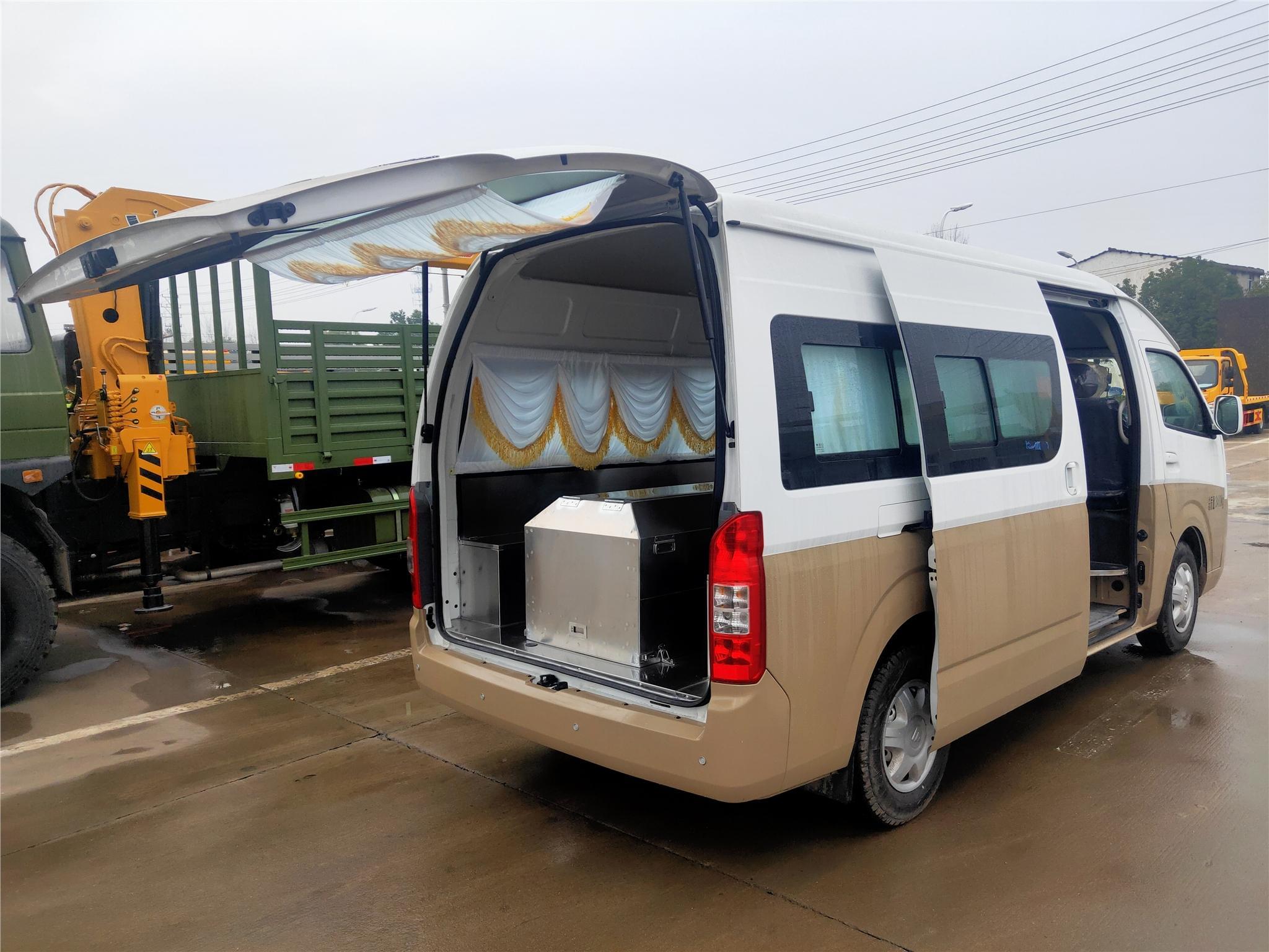 靖江市骨灰盒运输-安全护送,让思念延续